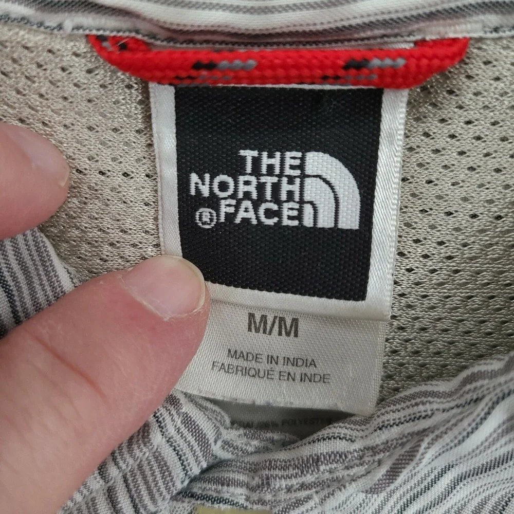 The North Face Mens Shirt Size Medium M Collared Striped Short Sleeve